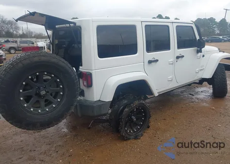 2014 Jeep Wrangler Unlimited Sahara z USA, uszkodzony, nr VIN 1C4BJWEG6EL245986